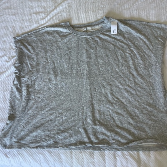 Lane Bryant Tops - Lane Bryant Livi Heather Gray Sleeveless Sweater Top